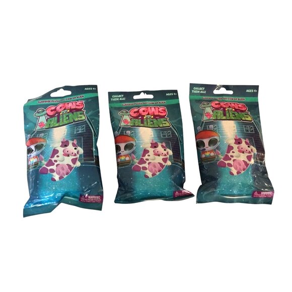 COWS vs ALIENS Surprise Plush Toy Cow or Alien Set of 3 - Picture 1 of 2
